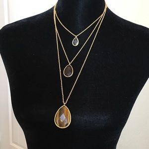 Chloe + Isabel Jewelry - Minaret Three-row Convertible Necklace Chloe + Isabel Jewelry - Minaret Three-row Convertible Necklace